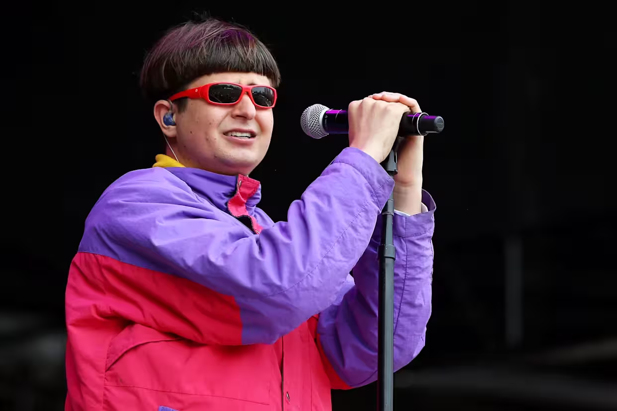 Олівер Трі Олівер Трі (Oliver Tree)
